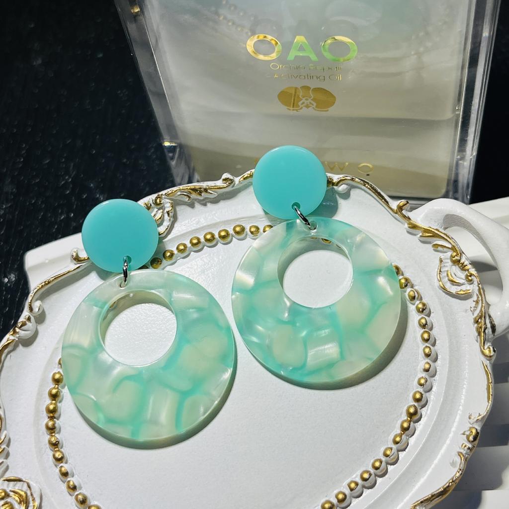 JMXD-Acetate Acrylic Earrings for Women Y2K Drop Dangle Hoop Earrings in Multiple Colors Lightweight Retro Circle Ear Studs Fashion Jewelry Gifts