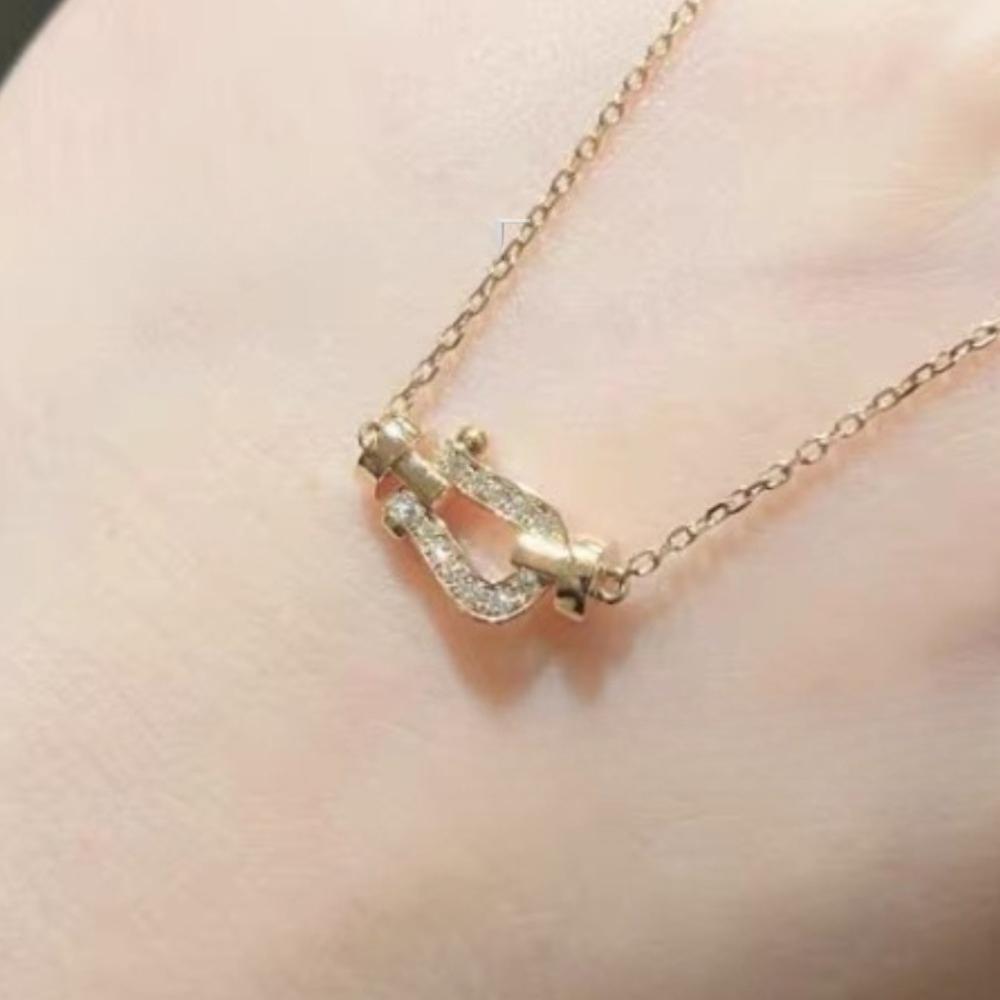 Horseshoe Necklace Thick-plated 18K Gold Neck Chain, Mini Small Half-diamond Full Diamond Pendant Collarbone Chain for Women