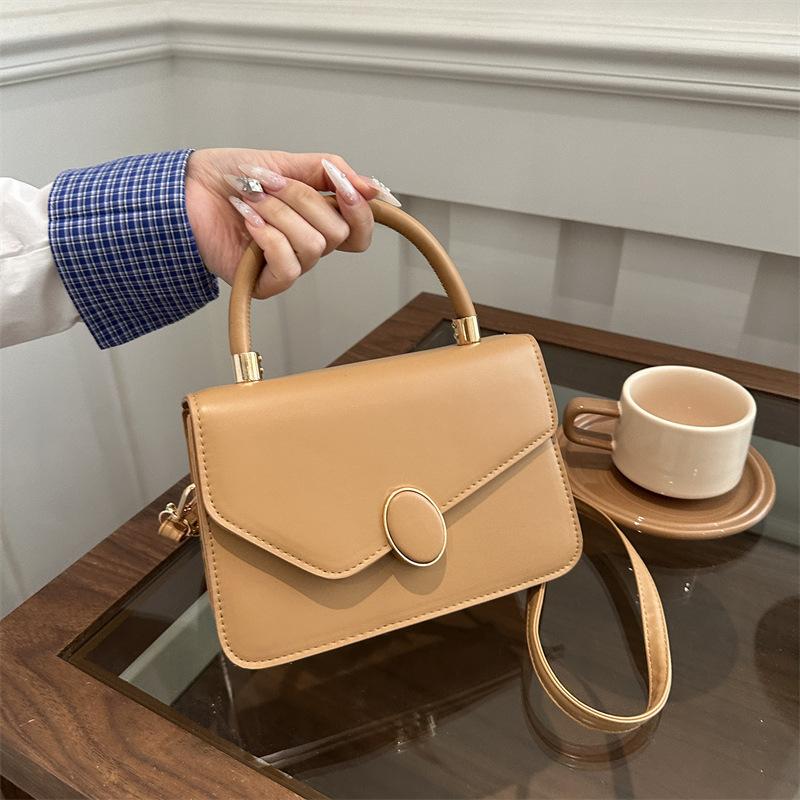 Women's Handbag 2025 Winter New Versatile Ins Solid Color Small Square Bag Women's Bag