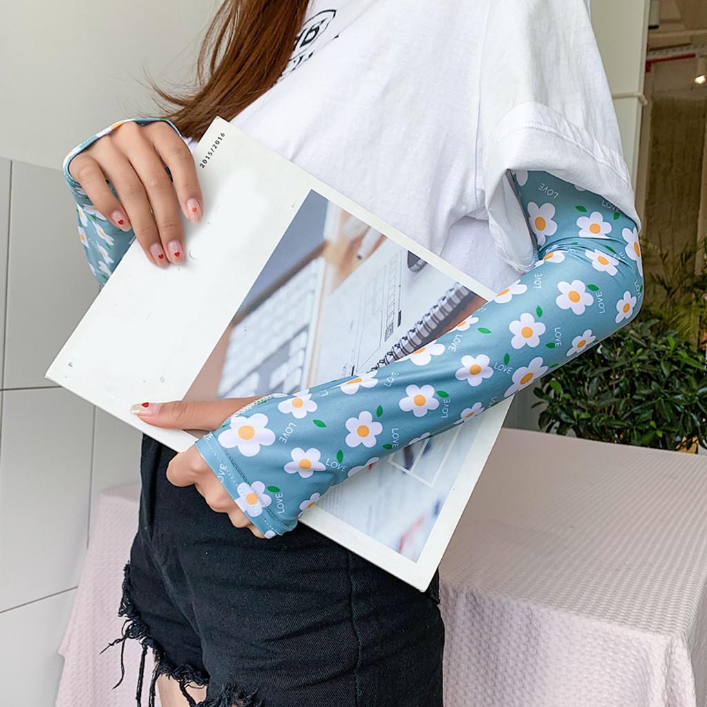 (O casă grozavă)1 pereche de mâneci de protecție solară cu imprimare. Manșete de protecție UV