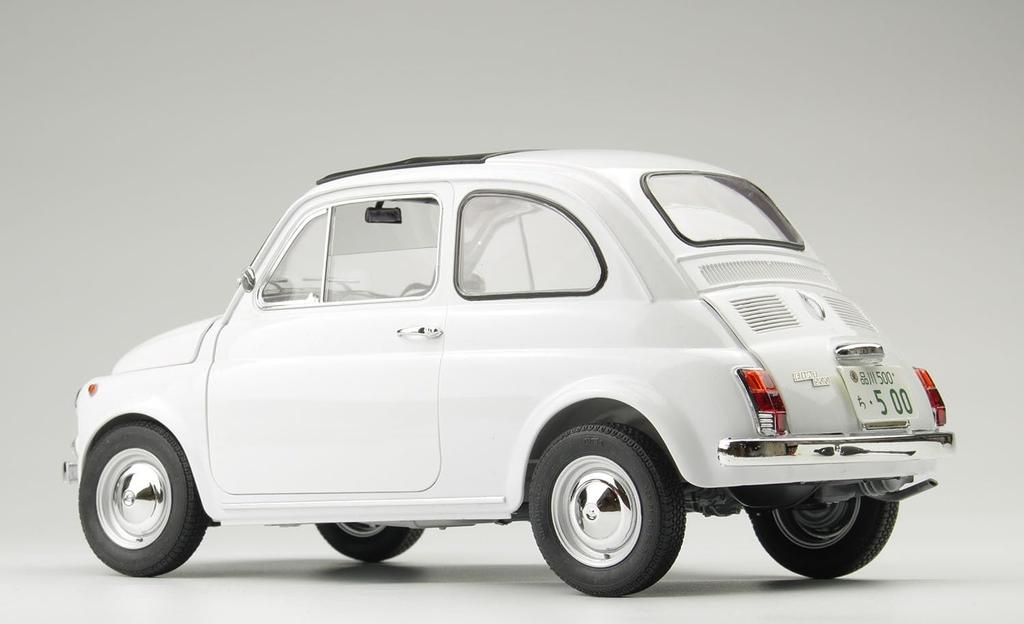 PLATZ 1/12 Scale Fiat 500F 1968 Plastic Model PIT005