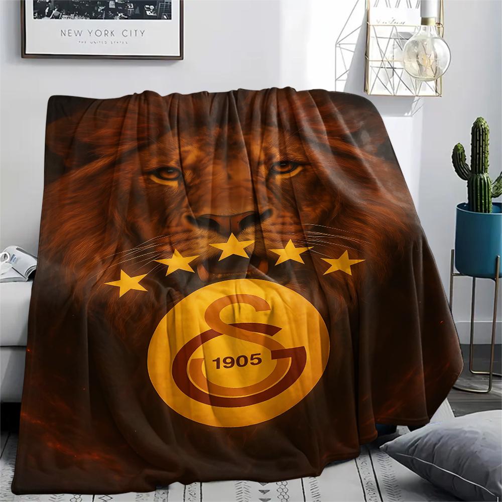 1 шт. Фланелева ковдра з принтом Galatasaray S.K, Висока якість, Для всіх сезонів, Декор для дому, Тепло та затишок, Ідеально для різдвяних подарунків