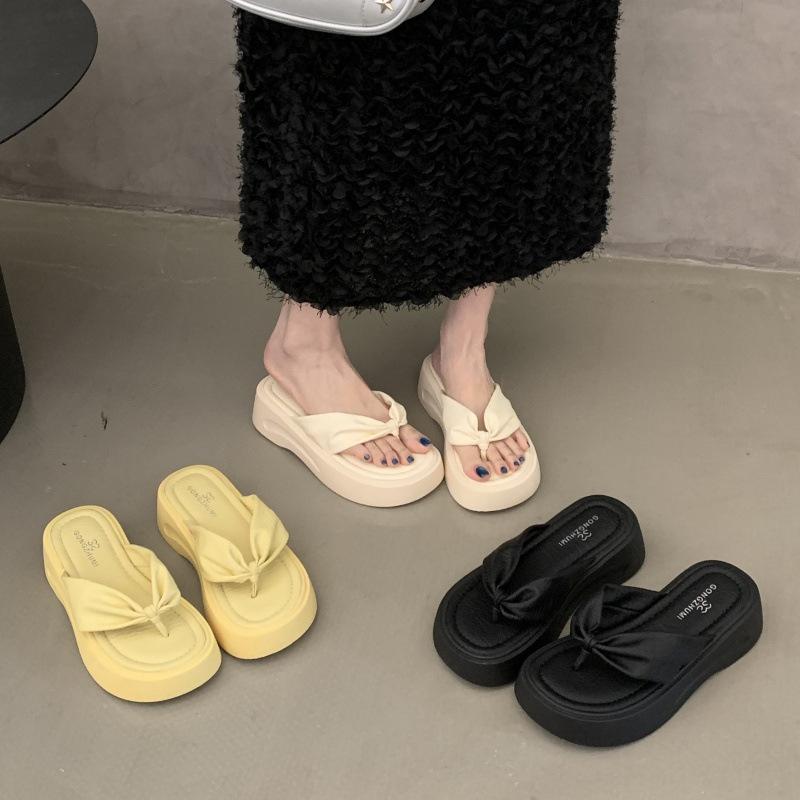 Fashion Hot Selling 2025 Summer New Women's Slippers Petite Sponge Thick Bottom Casual Beach French Style Flip Flops Rubber Sole