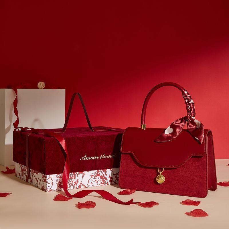 

Wedding Red Fancy Daily Elegant Bridal Bag Red Gift Box Suit