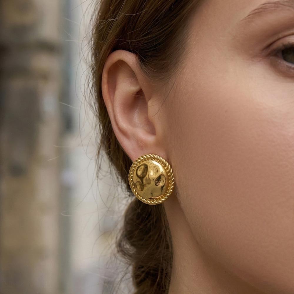Maillard Vintage Twisted Edge Round Earrings, 18k Gold-Plated Stainless Steel Fashion Accessory