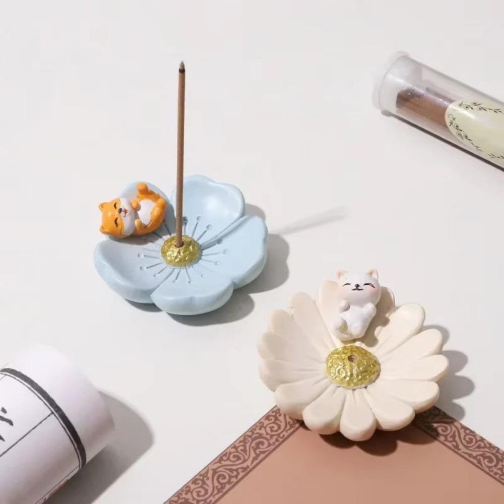 Ceative Resin Incense Holder Mini Blossom Sakura Ash Catcher Animal Incense Stick Burner Home Decoration