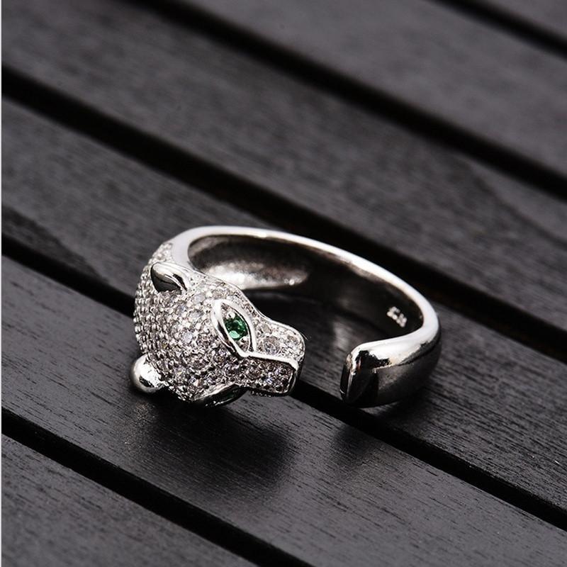 Fashionable Panther Head Opening Adjustable Ring with Gift Box