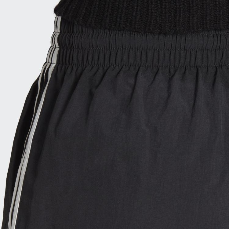Adidas 3-Stripes Colorblock Elastic Waist Straight Shorts Women bottoms Black HT3397