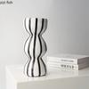 Black White Line Resin Vase Desktop Artistic Flower Vessels Flower Arrangement Vase Dried Flower Vase Home Decoration Ornament