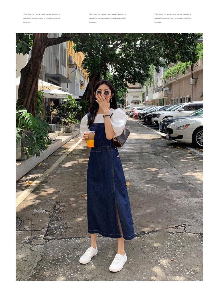 Damen Denim Latzrock in lockerer Passform - Lässiges französisches Streetstyle Trägerkleid mit Seitenschlitz.