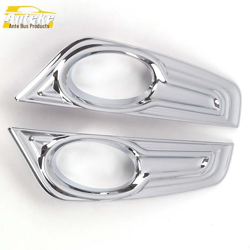 

Хромированное кольцо отделки передней противотуманной фары и защита бампера