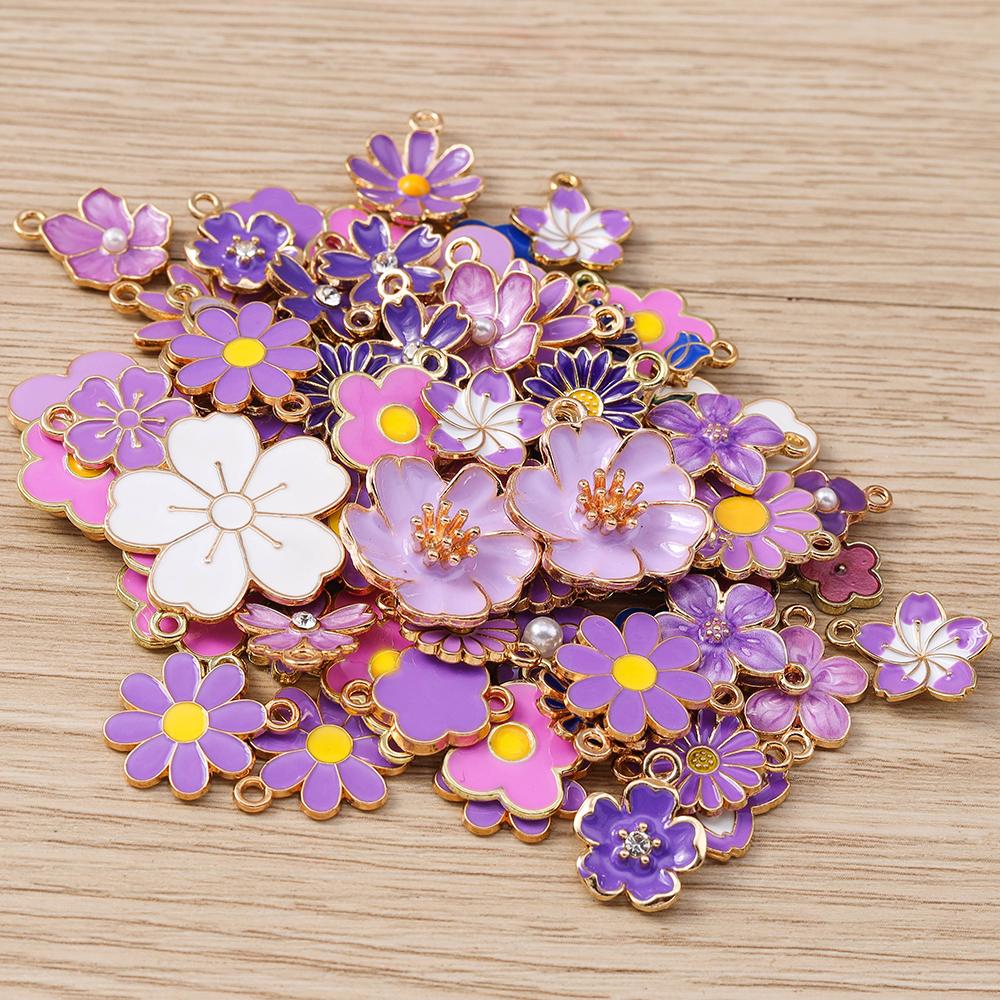Tusember Mixed Flower Pendants 10Pcs Cute Colorful Flowers Charms for DIY Keychain Bracelets Necklace Jewelry Making Accessories