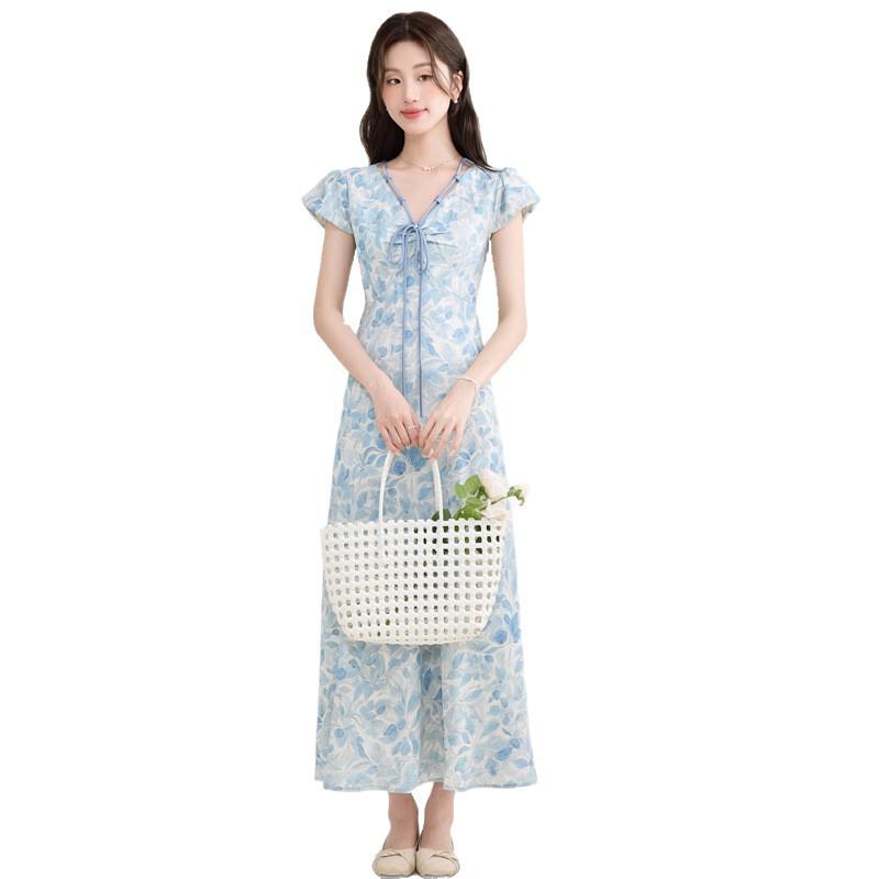 2026 Frühling/Sommer Elegantes blaues Blumen-A-Linien-Kleid: Taillenbetonend, Kurzärmelig, Französischer Stil