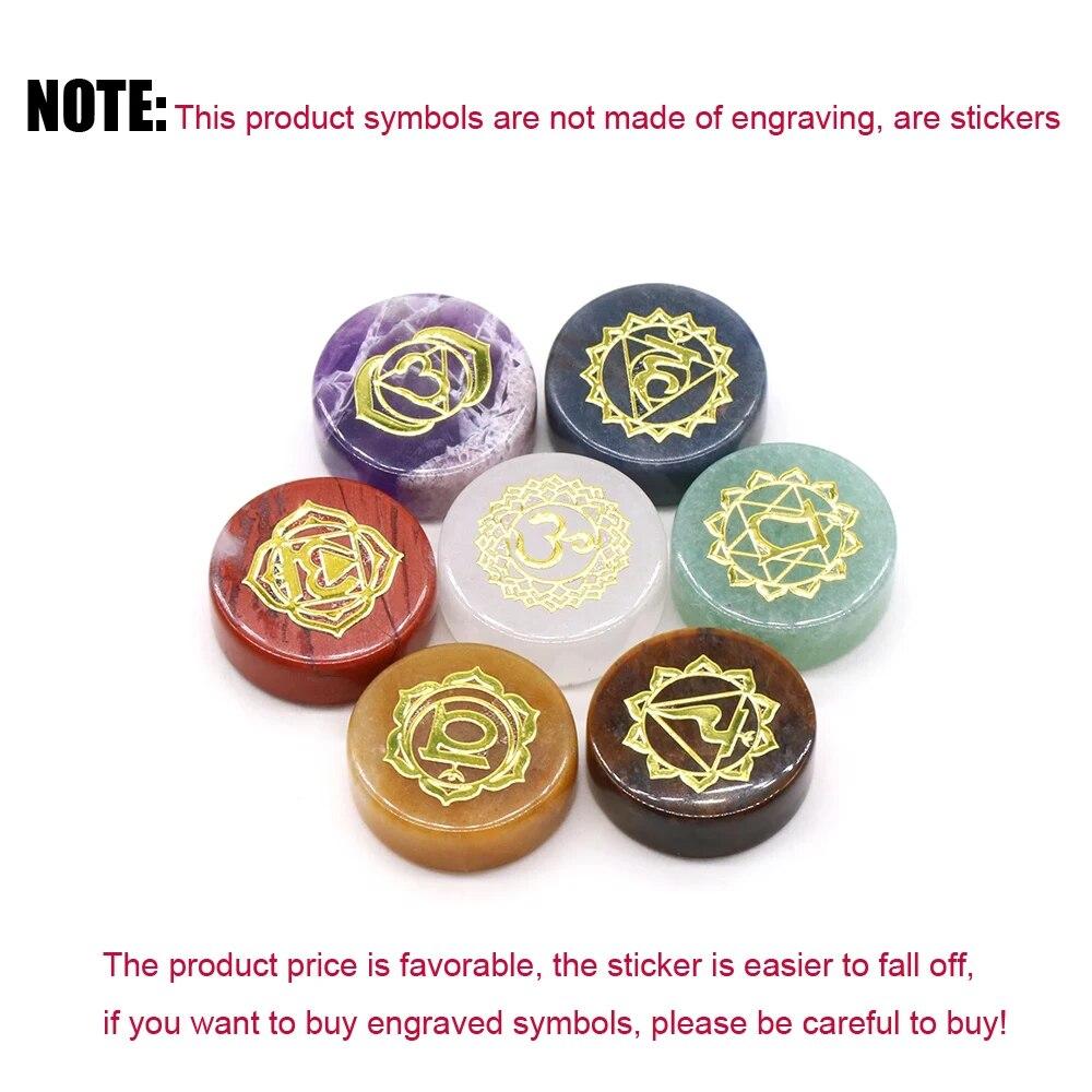 7 pezzi/Confezione Forma Rotonda 7 Pietre Naturali Ornamento Ametista Quarzo Energia Simboli Incisi Reiki Divinazione Guarigione 16-18mm