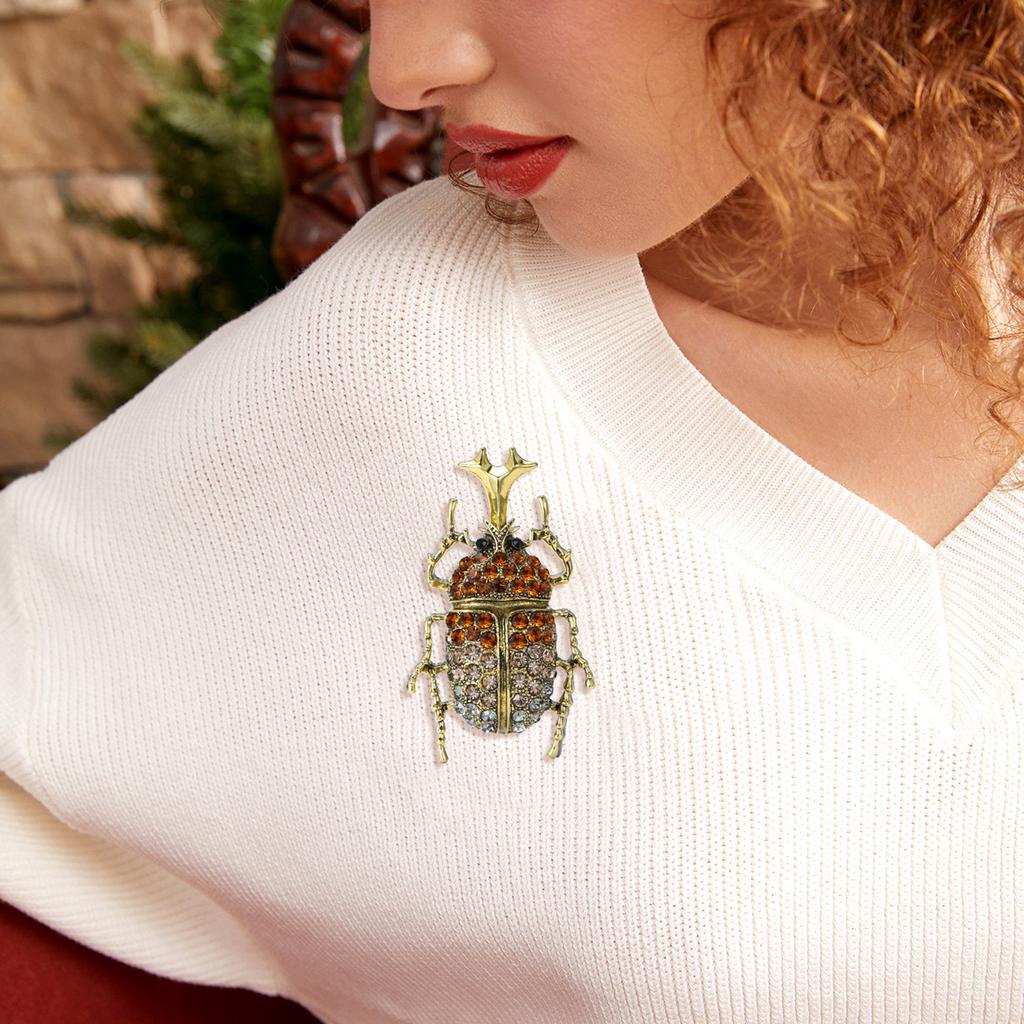 Stylish Rhinestone Unicorn Beetle Brooch for Women Unisex Insect Pin Friend Event Party New Gifts Jewelry Decoration Accessories