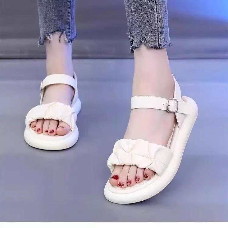 Summer New Flat-soled Sandals Women's Fashion and Versatile Soft-soled Lightweight Non-slip Beach Women's Shoes