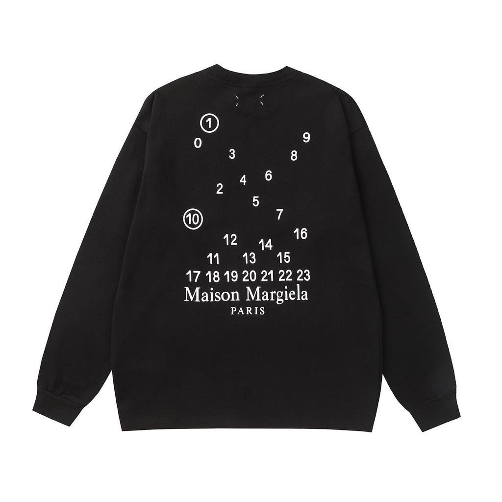 Tricou cu mânecă lungă și guler rotund MM6 Maison Margiela cu număr pe spate pe patru colțuri pentru Toamnă/Iarnă. Strat de bază lejer pentru cupluri.
