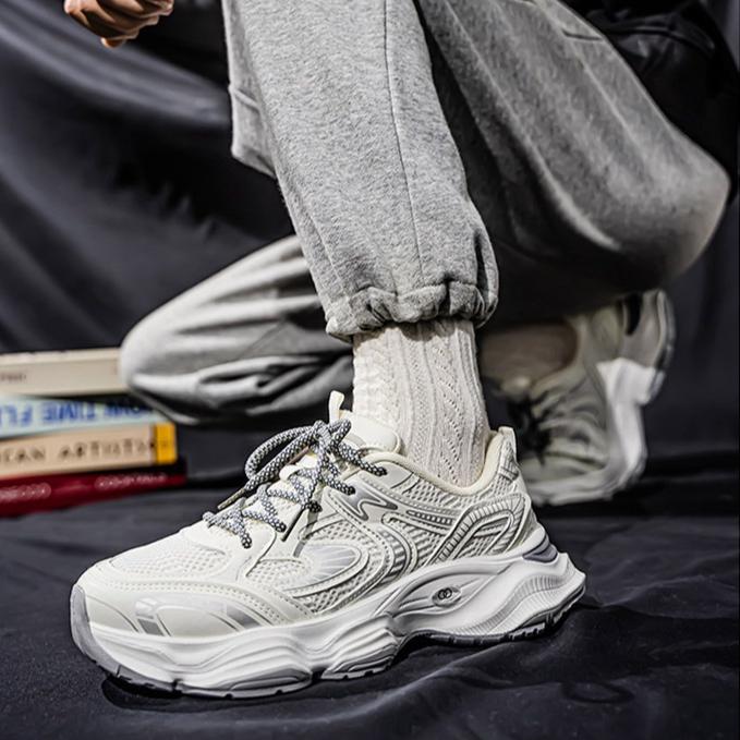 Męskie Wiosenne Nowe Oddychające Buty Siatkowe – Modne Wszechstronne Sportowe Codzienne Sneakersy z Grubą Podeszwą dla Mężczyzn