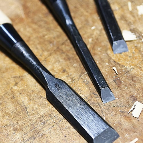 Kakuri Sangyo Chisel, Forged White Steel, 24mm, White Oak Handle