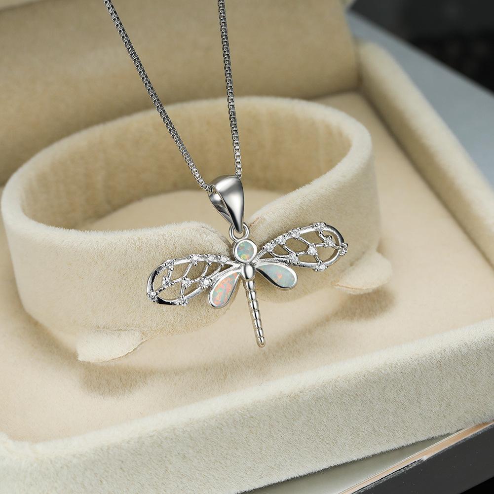 Summer New Product: Small Fresh Countryside Style Diamond Set Dragonfly Necklace Pendant Fashionable and Exquisite Neckland Insect Series Jewelry
