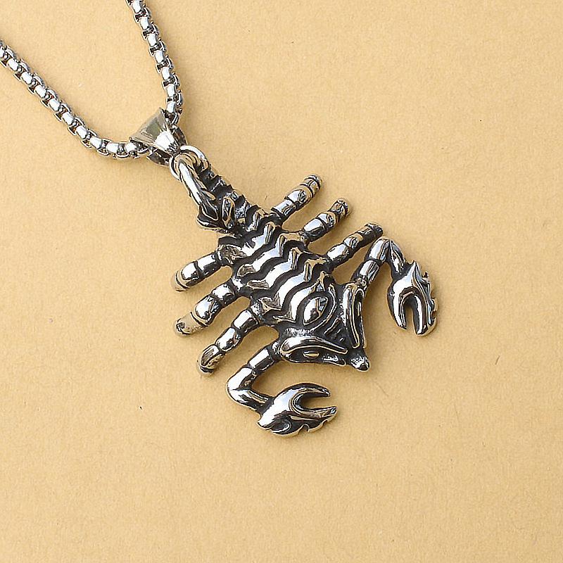 Naszyjnik z zawieszką w stylu vintage, Naszyjnik z zawieszką Skorpiona, Modna i wszechstronna męska zawieszka, Prezent dla mojego chłopaka