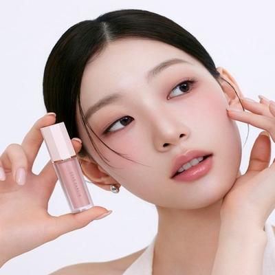 Make-up na obličej – Tvářenky