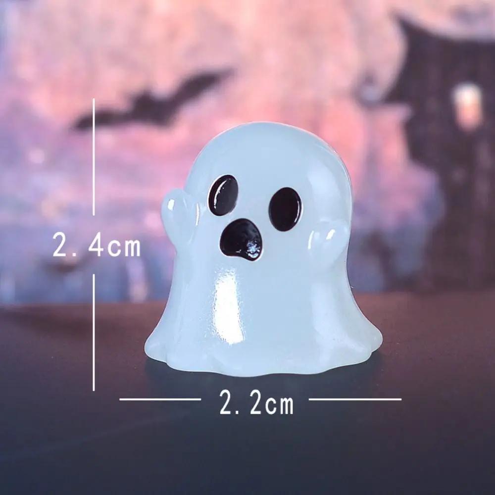 Cartoon Halloween Luminous Ghost Figurines Resin Crafts DIY Noctilucent Ghost Ornaments Cute Mini Micro Landscape Decorations