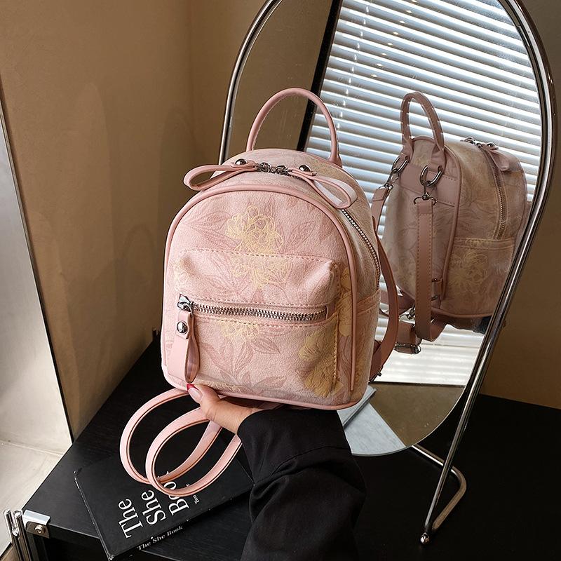 

Backpack women s summer new fashion small backpack college style versatile small bag розовый