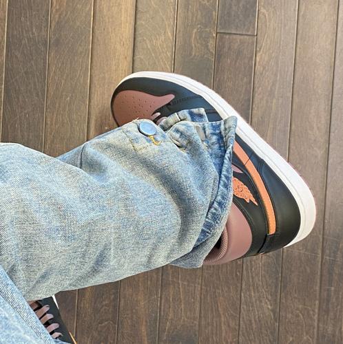 Air Jordan 1 Mid SE Black Sky J Mauve FB9911-008