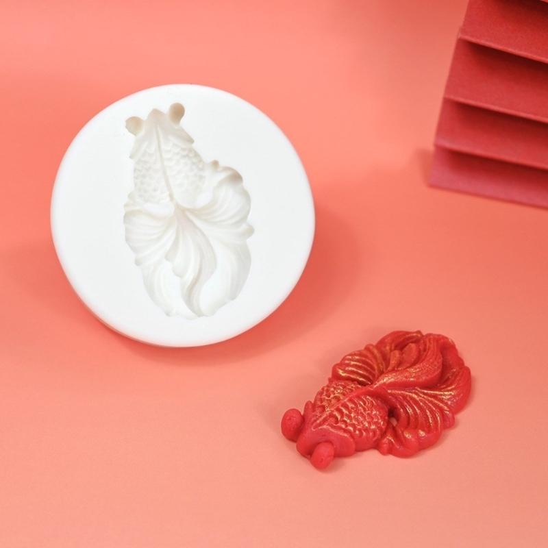 Cute Carp Fish Silicone Mold DIY Cake Pastry Baking Mold Cake Decorating Tool for Making Chocolate Fondant Nonstick