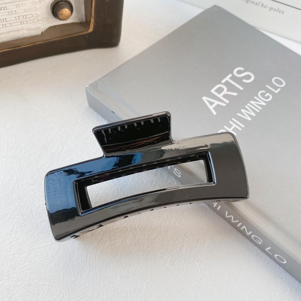 Stylish Pc Material Square Hair Claw Clip For Women With Elegant 10.5cm Design