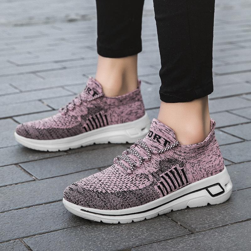 

Женская обувь летняя сетчатая дышащая спортивная обувь для женщин среднего и пожилого возраста обувь для мамы мужская и женская легкая обувь на мягкой подошве для ходьбы женская 36