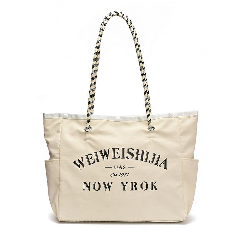 

Stylish large-capacity simple leisure niche high-end sense versatile commuter trend shoulder bag small size