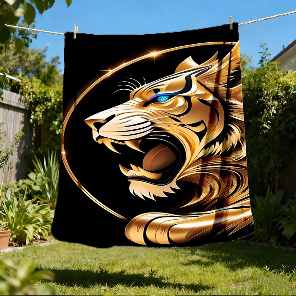 1pc Golden Tiger Head Throw Blanket Polyester Fiber, Lightweight Flannel, Soft & Warm, All Season Use for Outdoor, Camping Digital Print