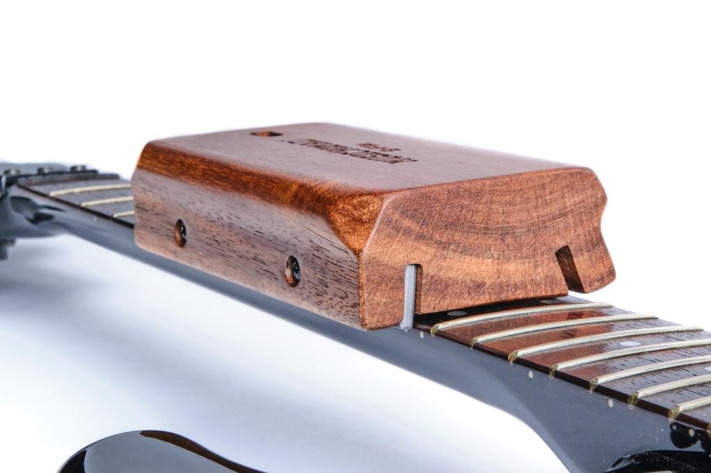 MUSIC NOMAD MN831: A dedicated file for quickly and reliably finishing fret ends with a consistent angle and finish.