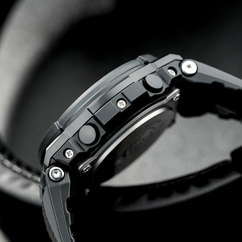 Casio G-STEEL Series-W Disc Dual Display Heart of Steel Metal Texture Waterproof and Shockproof Solar Quartz Movement Resin Strap GST-W300G-1A1PRD
