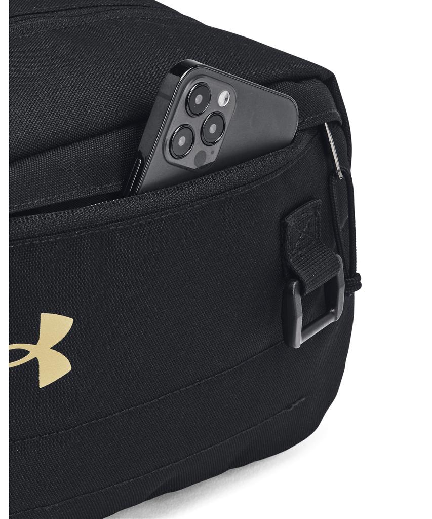 Underarmour Contain Travel Kit 1381922-001