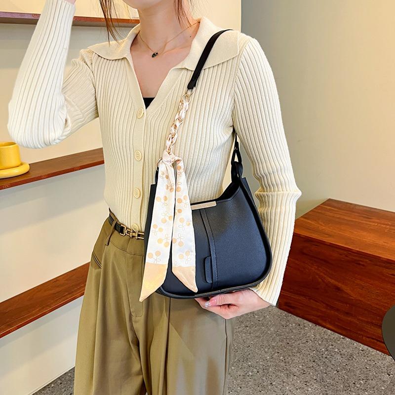Autumn New Fashionable Solid Color Shoulder Small Bag Women's Fresh Large Capacity Simple Messenger Tote Bag