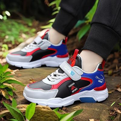 Grenzüberschreitende Bestseller Jungenschuhe 2024 Frühling und Herbst Neue atmungsaktive Mesh-Sportschuhe für Jungen (mittel und groß)