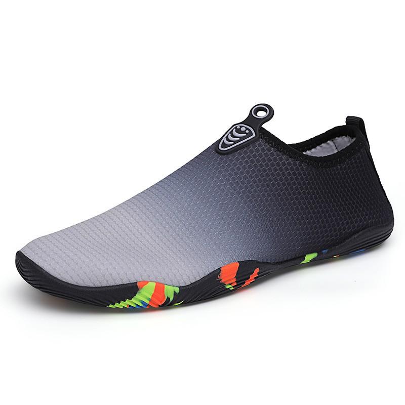 Unisex Quick-Dry Water Shoes Beach Swimming Hiking River Trekking Slip-On Sandals With Non-Slip Rubber Sole