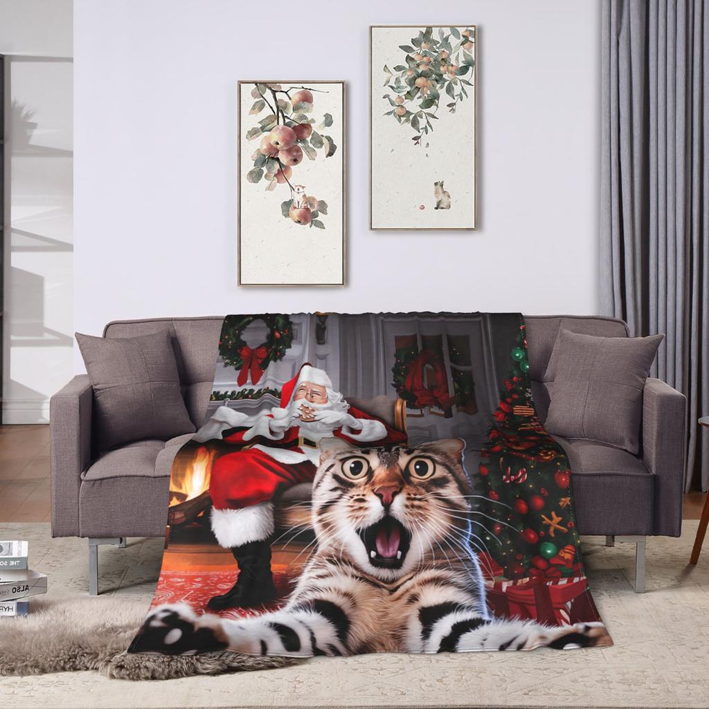 Cat Selfie with Santa Flannel Blanket Winter  Soft Bedding Throws for Kids Couch Chair Street Trend Bedspread Sofa Bed Cover