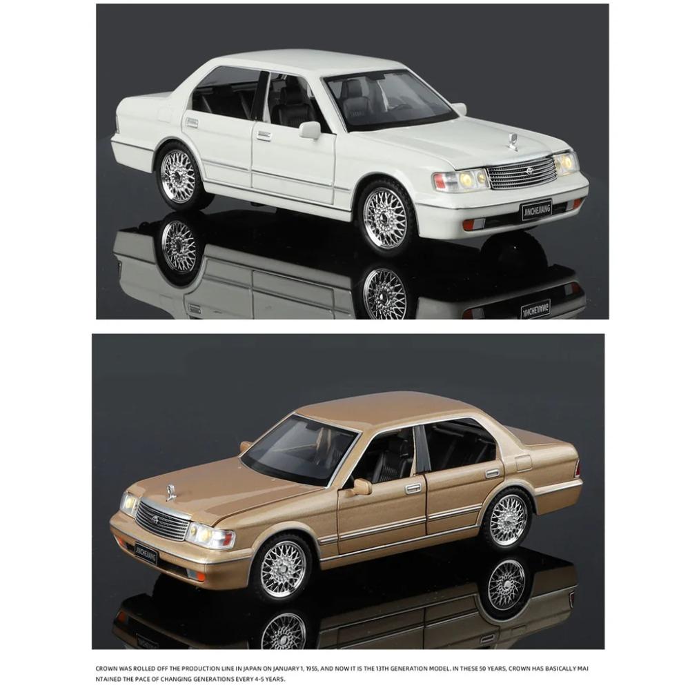 1/32 Toyota Crown 133 JZS133 Alloy Classic Old Car Model Diecast Metal Retro Vehicle Car Model Sound and Light Simulation Kids Toy Gift
