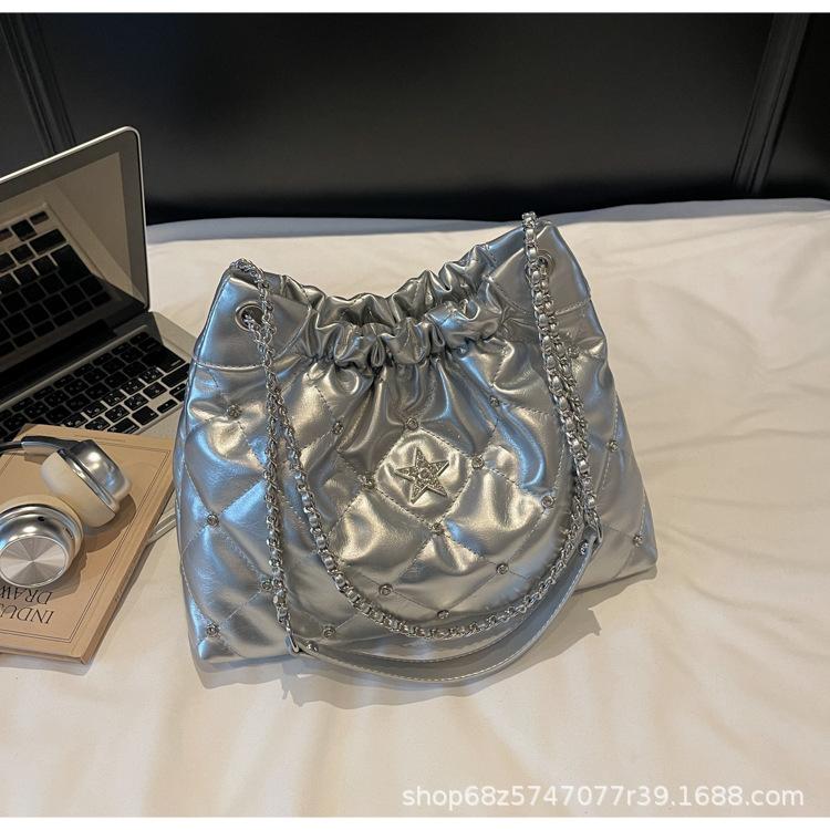 Fashion bright diamond tote shoulder bag women's 2025 new large-capacity diamond chain underarm bag casual messenger bag