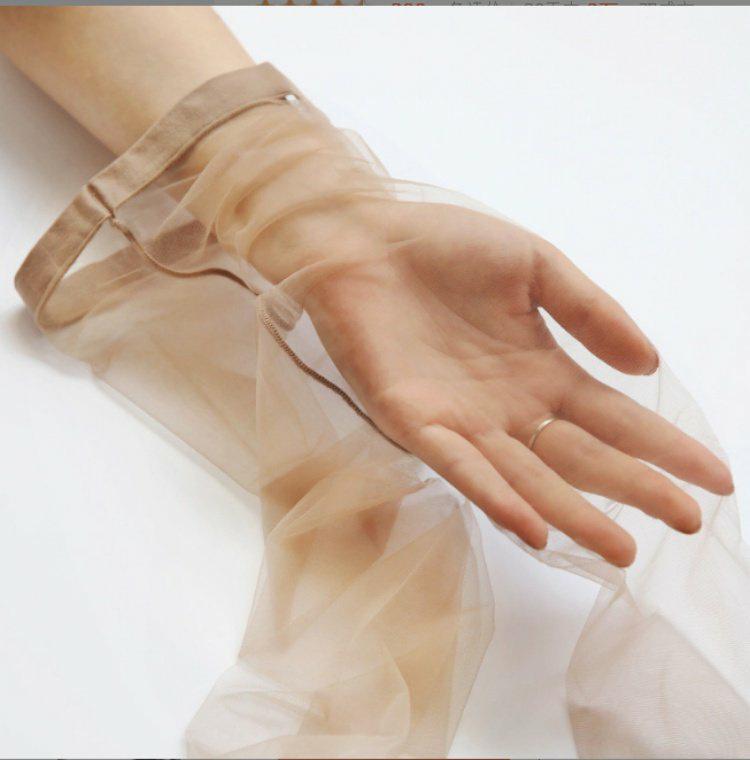 Ultra-Thin Seamless Transparent Gray-Black Pantyhose with Anti-Hook Technology