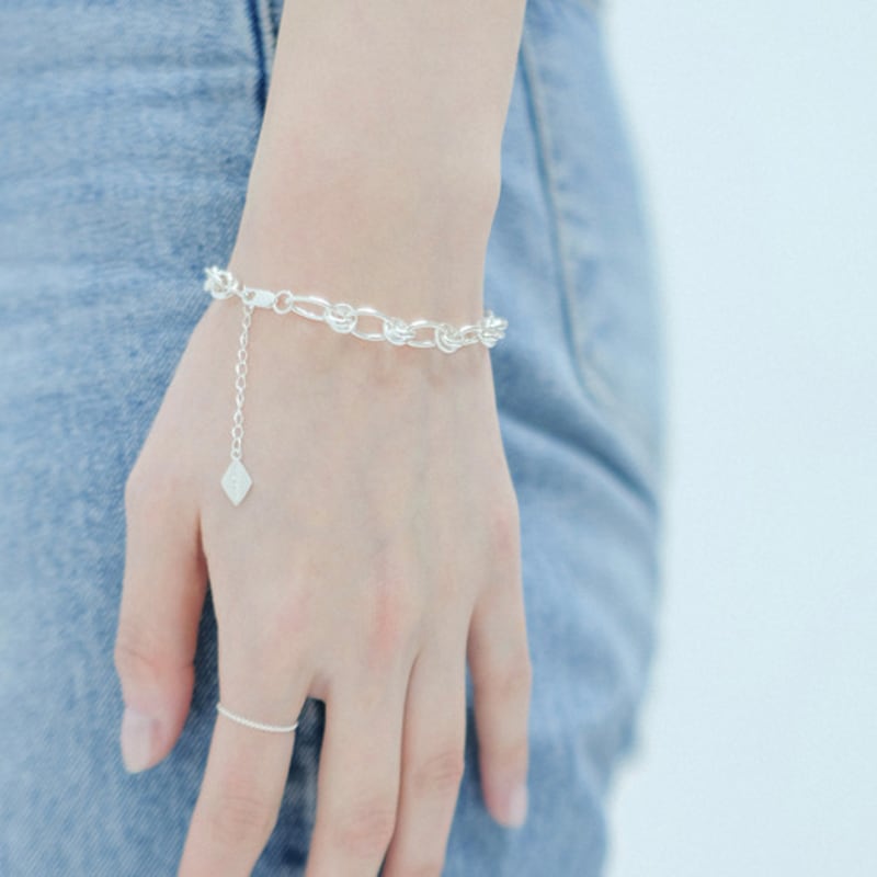 

oooho Urban Chain Bracelet Free