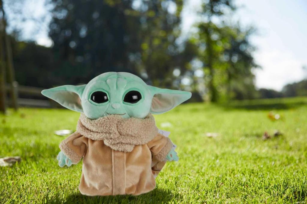 STAR WARS The Mandalorian Baby Yoda 20cm Plush Toy