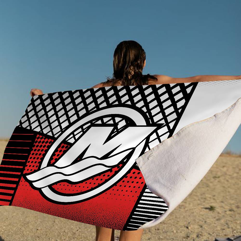 Mercury Racing Car Microfiber Beach Towel Absorbent Quick Dry Soft Yoga Swimming Resort Mountain Climbing Towel