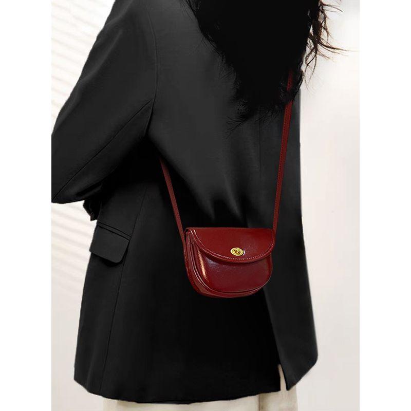 

Genuine Leather Red Small Bag Women s 2025 New Super Hot Western Style High Sense Niche Saddle Bag Messenger Bag Red