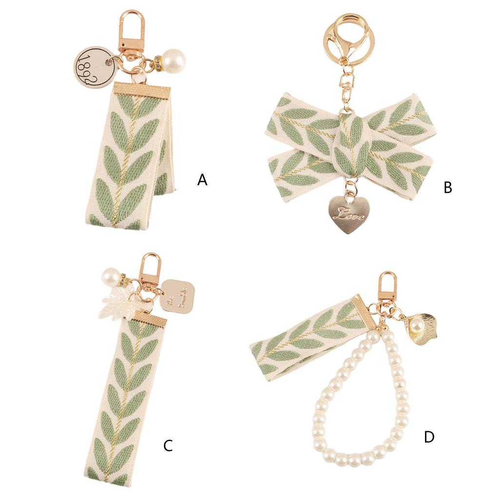 Leaf Pattern Keychain Pearl Shell Pendant Keyrings Wrist Lanyard Key Chain Metal Car Key Holder Decorations for Women