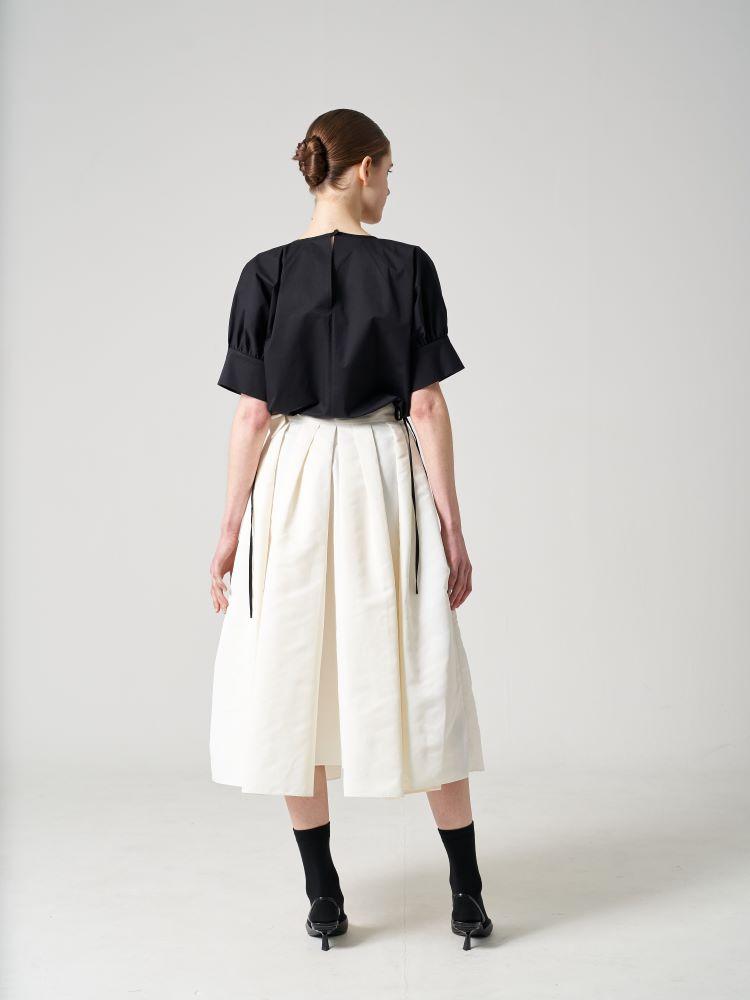Seutyudiopolaenkeompeoni Re-Nylon Full Skirt